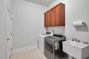 2812 Swift Willow Cir, Raleigh, NC 27606 - Photo 38
