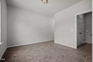 239 Courtside Dr, Dunn, NC 28334 - Photo 28