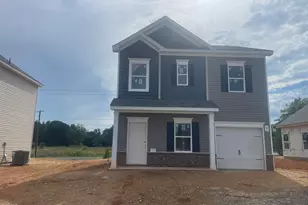 239 Courtside Dr, Dunn, NC 28334 - Photo 2