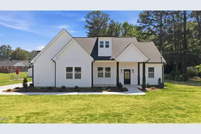 2212 M L King Jr Parkway SE, Wilson, NC 27893 - Photo 1
