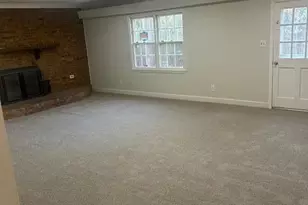 830 Dinmont Cir, Fayetteville, NC 28306 - Photo 10
