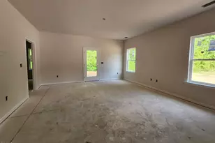 1673 Elk Run Dr, Fayetteville, NC 28312 - Photo 14