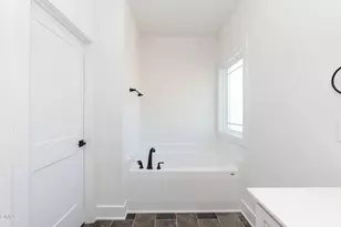 706 Dunlawton Ct, Sanford, NC 27330 - Photo 18