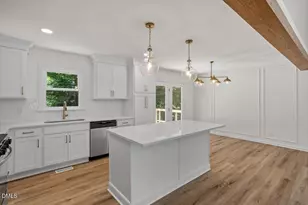 908 Tanglewood Dr, Cary, NC 27511 - Photo 6