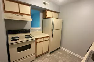 5519 Hornaday Rd, Greensboro, NC 27409 - Photo 6