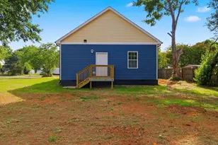 710 Avon Ave, Burlington, NC 27215 - Photo 10