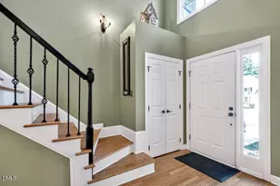 111 Parkcrest Dr, Cary, NC 27519 - Photo 4