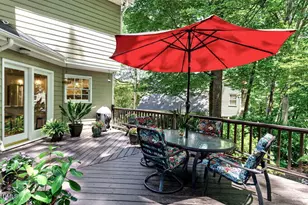 111 Parkcrest Dr, Cary, NC 27519 - Photo 36