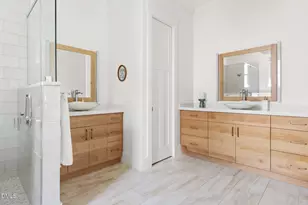 95 High St, Carrboro, NC 27510 - Photo 4