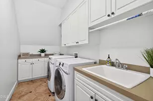 945 Alden Bridge Dr, Cary, NC 27519 - Photo 80