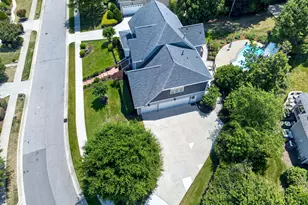945 Alden Bridge Dr, Cary, NC 27519 - Photo 6