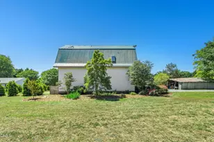 4665 E Greensboro Chapel Hill Rd, Graham, NC 27253 - Photo 34