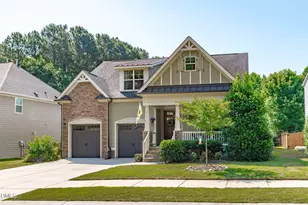 2704 Blueridge Lake Dr, Fuquay-Varina, NC 27526 - Photo 2