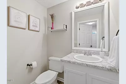 819 Genford Court, Raleigh, NC 27609 - Photo 4