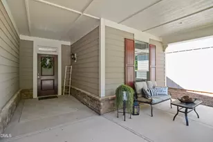 1609 Bloomsbury Manor Dr, Durham, NC 27703 - Photo 2