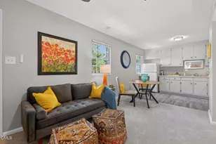 2220 Lincoln St, Durham, NC 27707 - Photo 10