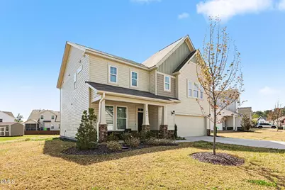 844 Golden Plum Lane, Zebulon, NC 27597 - Photo 2