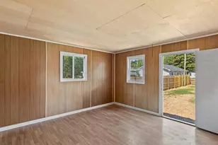 105 3rd St, Erwin, NC 28339 - Photo 24