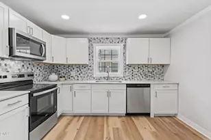 105 3rd St, Erwin, NC 28339 - Photo 12