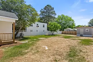 105 3rd St, Erwin, NC 28339 - Photo 22