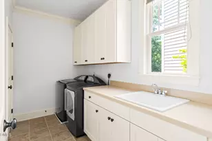 105 Woodland Ridge Ct, Cary, NC 27519 - Photo 22