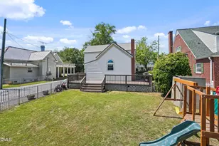 316 W Main St, Benson, NC 27504 - Photo 44