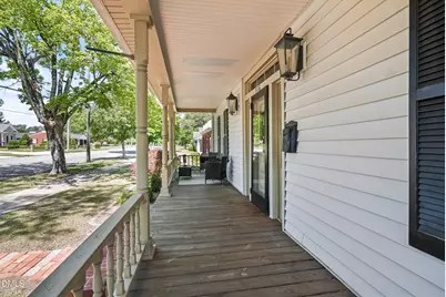 316 W Main Street, Benson, NC 27504 - Photo 6