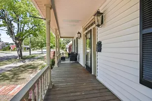 316 W Main St, Benson, NC 27504 - Photo 6