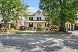 316 W Main St, Benson, NC 27504 - Photo 1