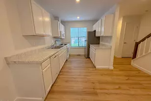 4247 The Oaks Dr, Raleigh, NC 27606 - Photo 10
