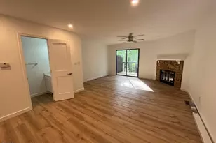 4247 The Oaks Dr, Raleigh, NC 27606 - Photo 4