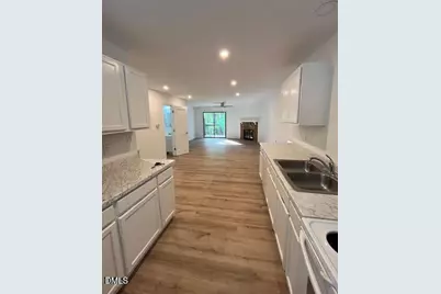 4247 The Oaks Drive, Raleigh, NC 27606 - Photo 6