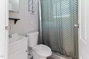 1103 Pettis Pl, Raleigh, NC 27610 - Photo 14