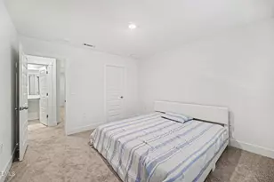 6805 Doddridge Ln, Cary, NC 27519 - Photo 20