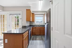 145 Jones Franklin Rd, Raleigh, NC 27606 - Photo 6