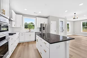 3135 White Rail Dr, Fuquay Varina, NC 27526 - Photo 2