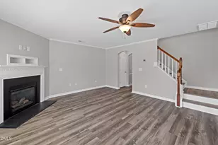 859 Bridlemine, Fuquay Varina, NC 27526 - Photo 6