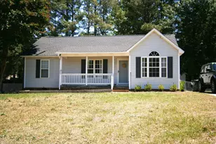 123 Temple St, Four Oaks, NC 27524 - Photo 1