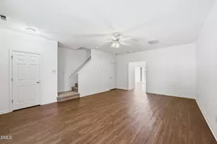 105 Baberton Dr, Apex, NC 27502 - Photo 4