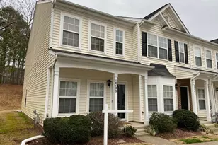 2739 Wyntercrest Ln, Durham, NC 27713 - Photo 2