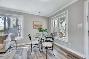 150 Carmichael Ct, Cary, NC 27511 - Photo 6