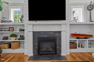 821 Rambling Oaks Ln, Holly Springs, NC 27540 - Photo 6