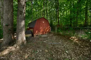 1019 Garden Ct, Burlington, NC 27215 - Photo 36