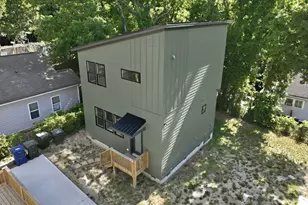 1013 A Carroll St, Durham, NC 27707 - Photo 4