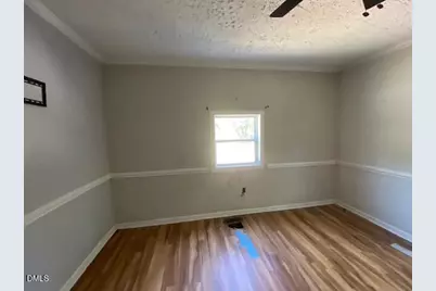 900 Viola Street E, Wilson, NC 27893 - Photo 10