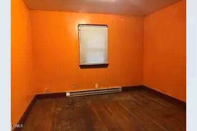 130 Booth Avenue, Henderson, NC 27536 - Photo 6