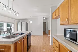 3040 Medlin Rd, Clayton, NC 27527 - Photo 8