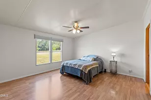 3040 Medlin Rd, Clayton, NC 27527 - Photo 10