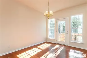 509 Sutter Gate Ln, Morrisville, NC 27560 - Photo 8