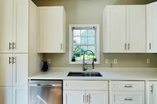 6016 River Lake Cir, Raleigh, NC 27604 - Photo 14